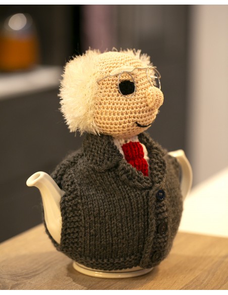 Michael Tea Higgins, Michael D Higgins from the side teapot cosy